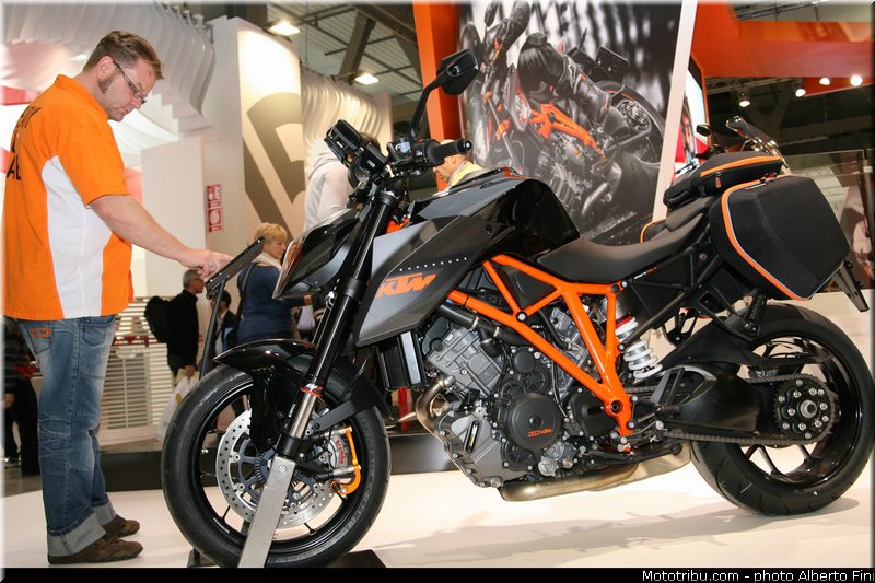 salon_eicma_milan_2013_0217
