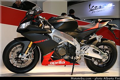 salon_eicma_milan_2013_0105.jpg