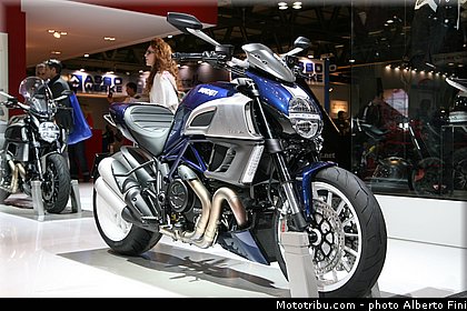 salon_eicma_milan_2013_0155.jpg