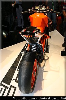 salon_eicma_milan_2013_0219.jpg