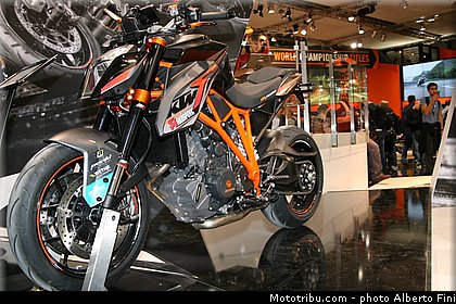salon_eicma_milan_2013_0222.jpg