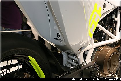 salon_eicma_milan_2013_0229.jpg