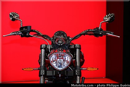 salon_de_la_moto_paris_2013_0282.jpg