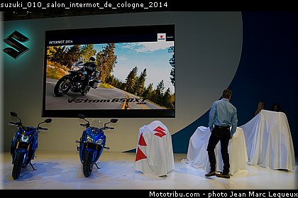 suzuki_010_salon_intermot_de_cologne_2014.jpg