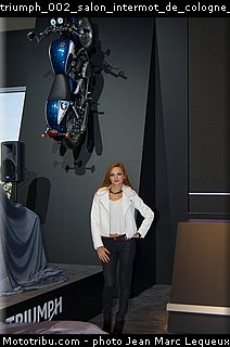 triumph_002_salon_intermot_de_cologne_2014.jpg