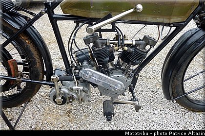 coupes_moto_legende_2013_0152.jpg