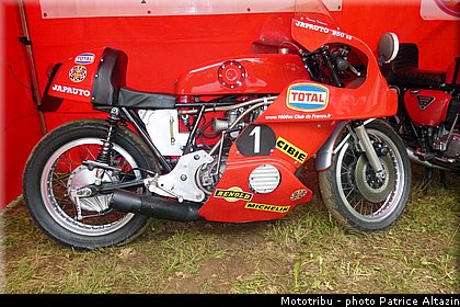 coupes_moto_legende_2013_0233.jpg