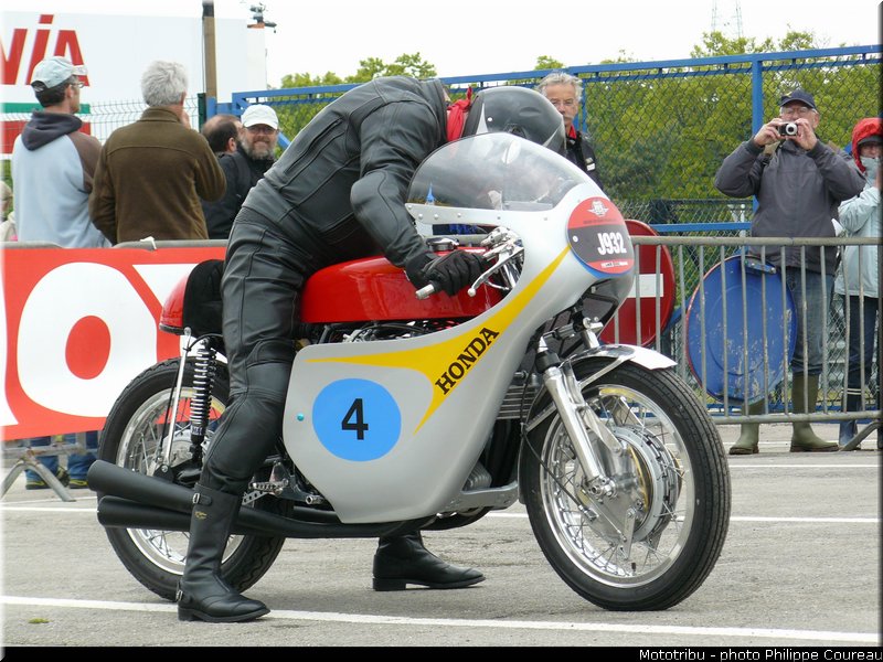 coupes_moto_legende_2013_0102
