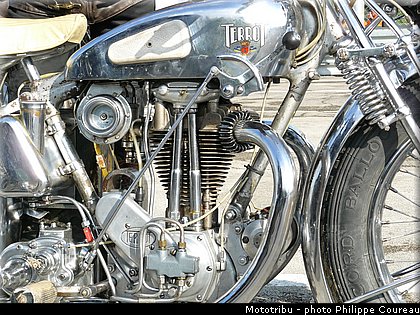 coupes_moto_legende_2013_0034.jpg