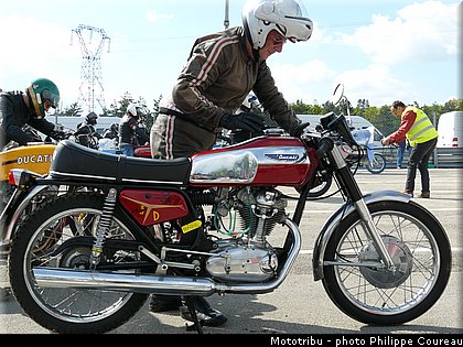 coupes_moto_legende_2013_0288.jpg