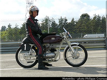 coupes_moto_legende_2013_0306.jpg