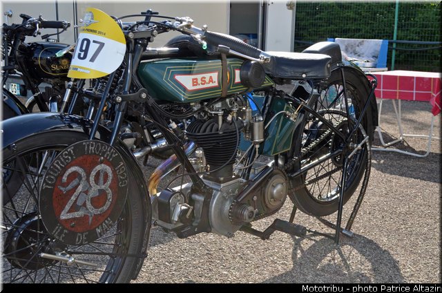 ambiance_083_coupes_moto_legende_2014