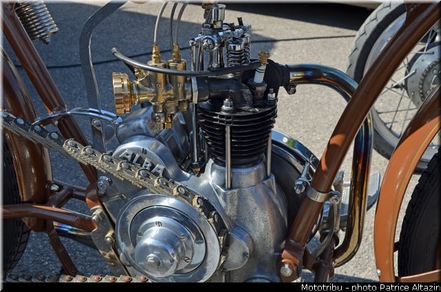 ambiance_093_coupes_moto_legende_2014