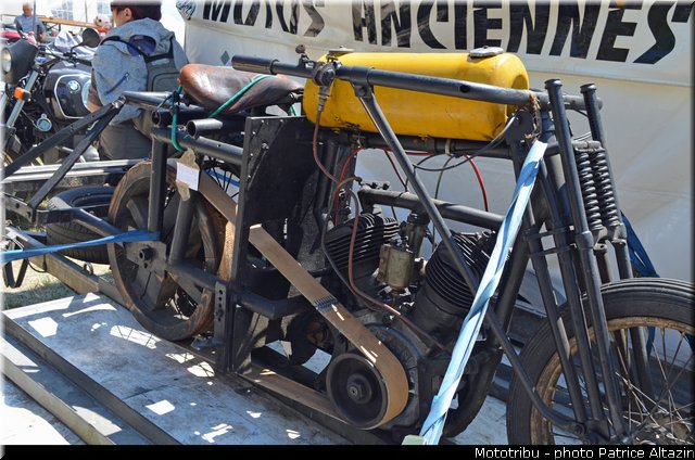 ambiance_103_coupes_moto_legende_2014