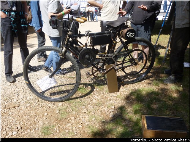 ambiance_118_coupes_moto_legende_2014