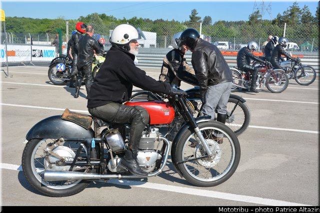 pre_grille_015_coupes_moto_legende_2014