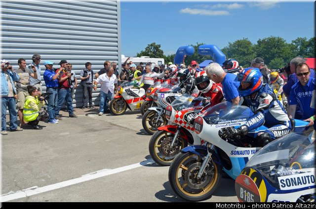pre_grille_026_coupes_moto_legende_2014