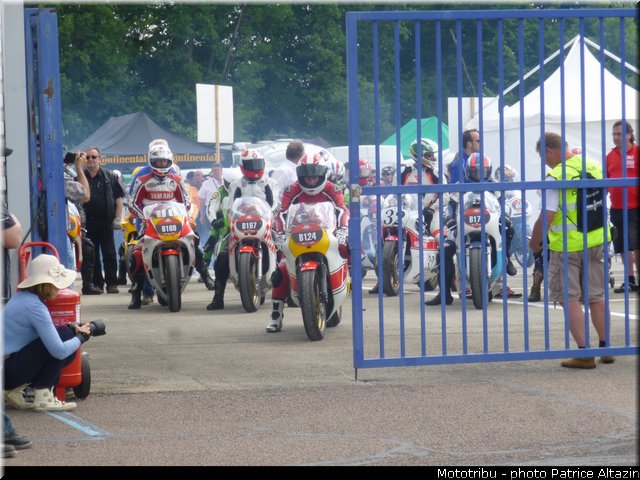 pre_grille_081_coupes_moto_legende_2014