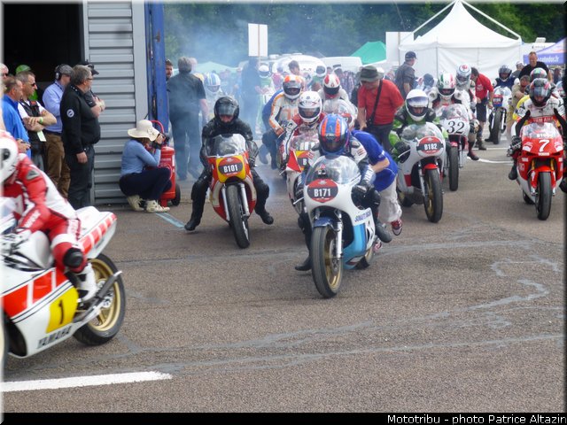 pre_grille_084_coupes_moto_legende_2014