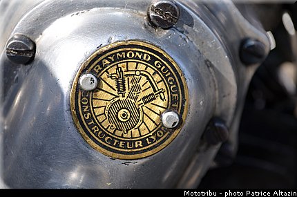 ambiance_089_coupes_moto_legende_2014.jpg