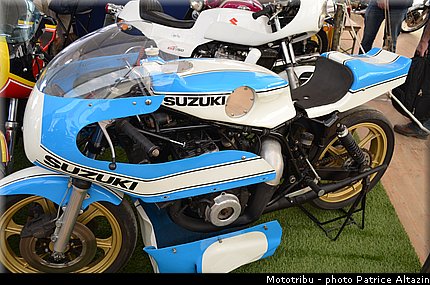 ambiance_100_coupes_moto_legende_2014.jpg