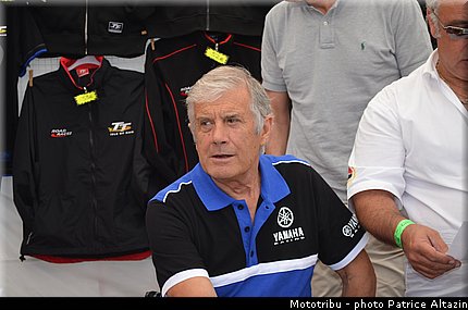 ambiance_104_coupes_moto_legende_2014.jpg