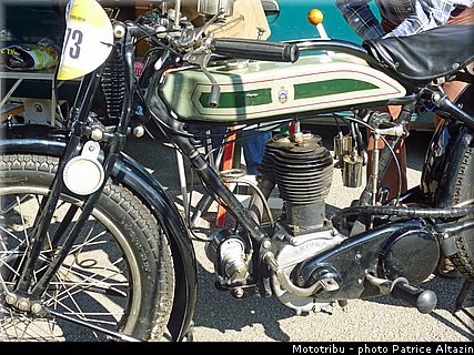 ambiance_107_coupes_moto_legende_2014.jpg