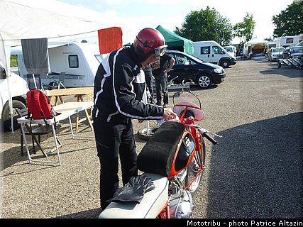 ambiance_111_coupes_moto_legende_2014.jpg