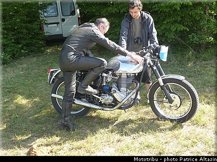 ambiance_113_coupes_moto_legende_2014.jpg