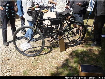 ambiance_118_coupes_moto_legende_2014.jpg