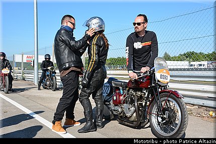 pre_grille_005_coupes_moto_legende_2014.jpg