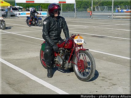 pre_grille_040_coupes_moto_legende_2014.jpg
