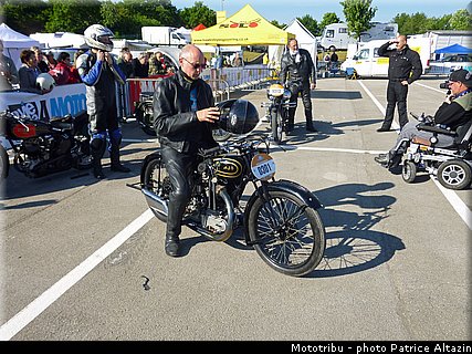 pre_grille_042_coupes_moto_legende_2014.jpg