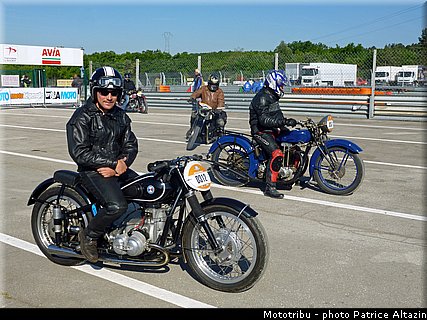 pre_grille_044_coupes_moto_legende_2014.jpg