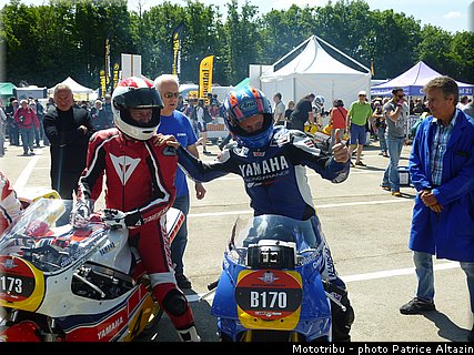 pre_grille_055_coupes_moto_legende_2014.jpg