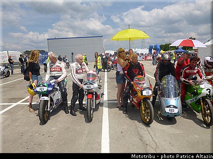 pre_grille_067_coupes_moto_legende_2014.jpg