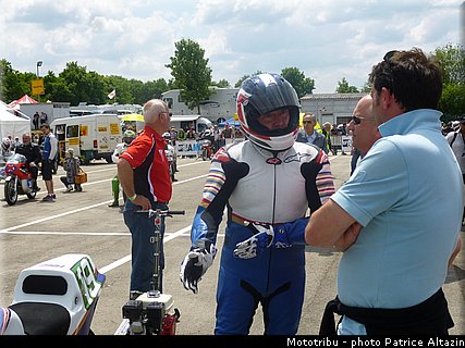 pre_grille_075_coupes_moto_legende_2014.jpg
