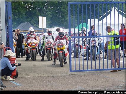 pre_grille_081_coupes_moto_legende_2014.jpg