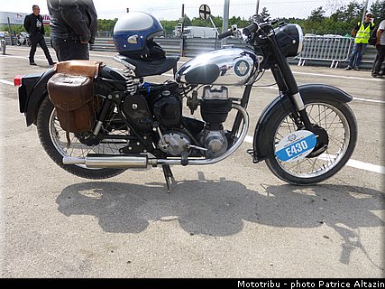 pre_grille_087_coupes_moto_legende_2014.jpg