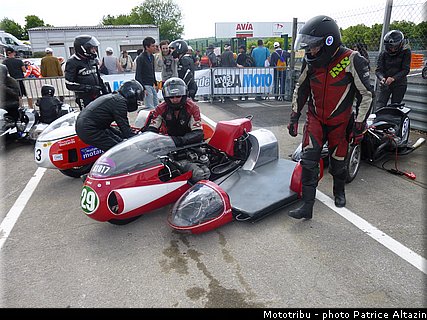 side_car_014_coupes_moto_legende_2014.jpg