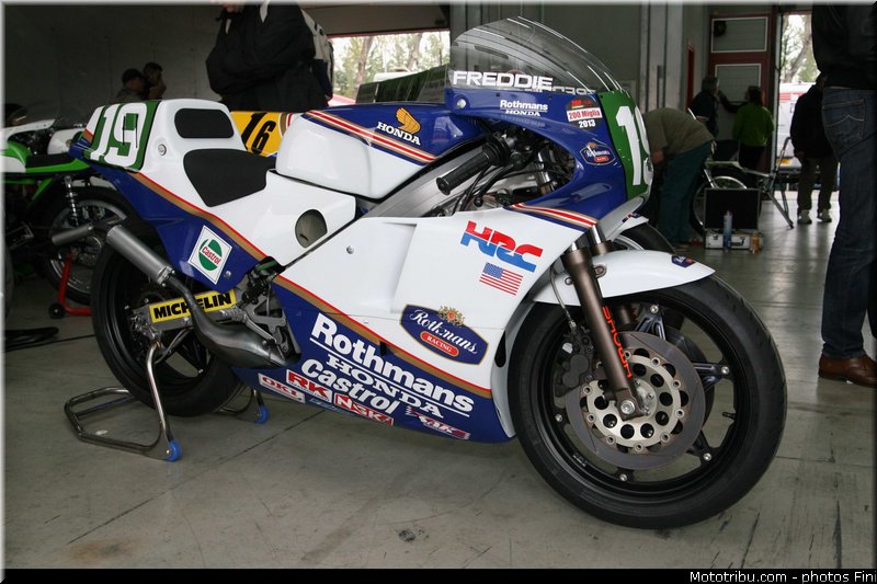 paddock_023_200_miglia_imola_revival_2013