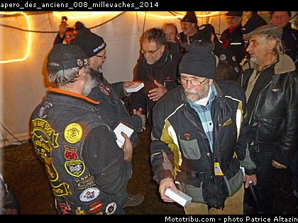 apero_des_anciens_008_millevaches_2014.jpg