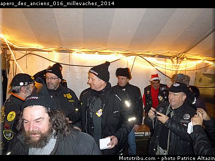 apero_des_anciens_016_millevaches_2014.jpg