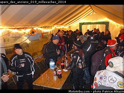 apero_des_anciens_019_millevaches_2014.jpg