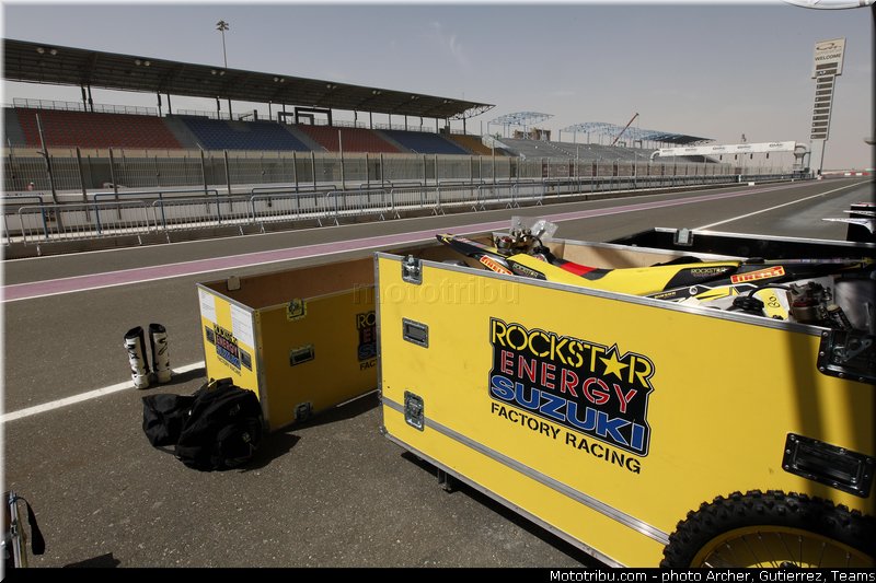 suzuki_003_motocross_2013_qatar_losail