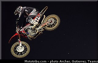 bobryshev_001_motocross_2013_qatar_losail.jpg