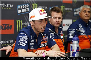 ktm_002_motocross_2013_qatar_losail.jpg