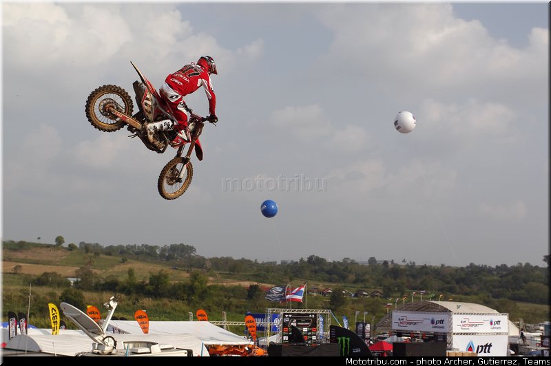 bobryshev_007_motocross_2013_thailande_racha