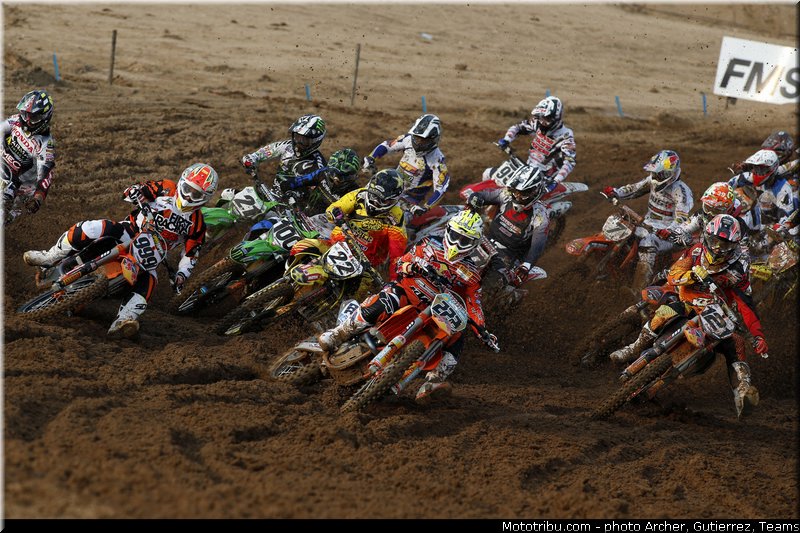 mx1_009_motocross_2013_thailande_racha