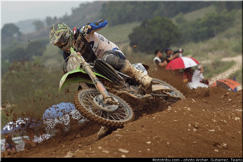 searle_006_motocross_2013_thailande_racha